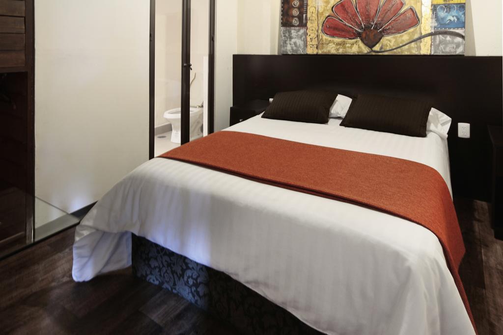 Aztic Hotel And Executive Suites 멕시코 시 객실 사진